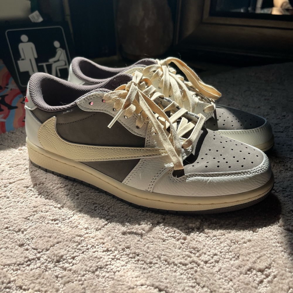 Reverse Mocha Dunks